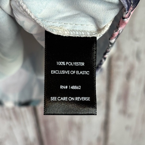 Torrid 1X | 14/16 Plus Size Babydoll Georgette Pintuck Long Sleeve Blouse Floral - Picture 7 of 15